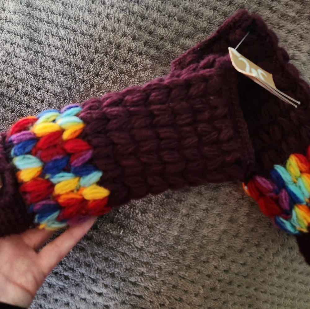 Handmade Crochet Fungerless Mittens - Burgundy and Multicolor - Picture 3 of 3
